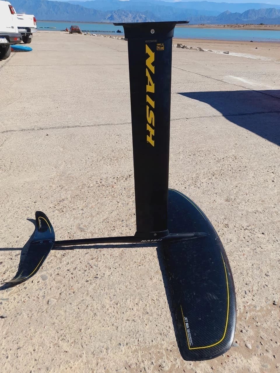 NAISH - EQUIPO DE FOIL COMPLETO USADO