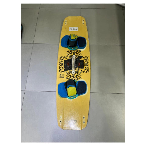 USADO Tabla F-One Trax 136